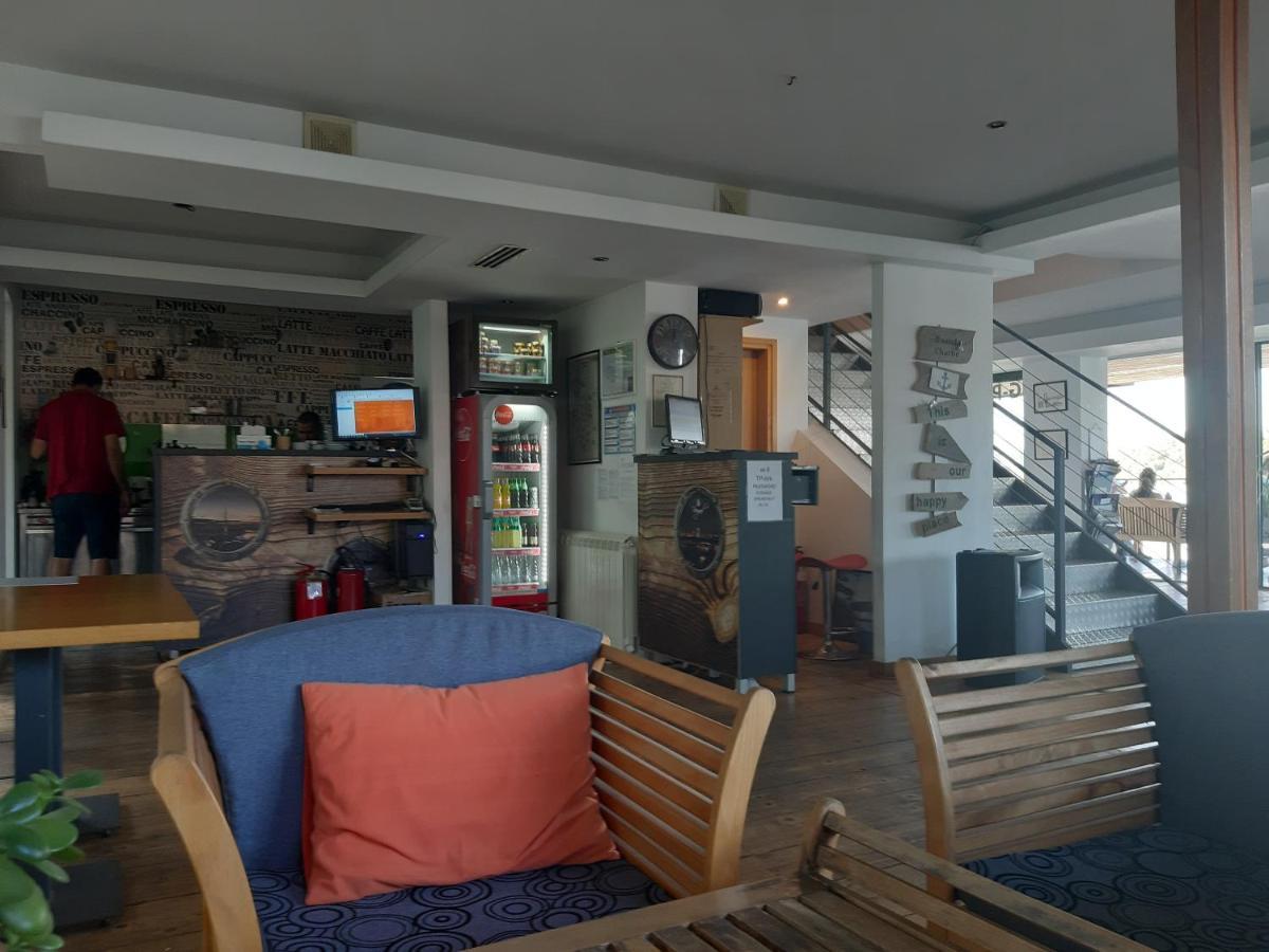 بلغراد B&B Botel Charlie المظهر الخارجي الصورة